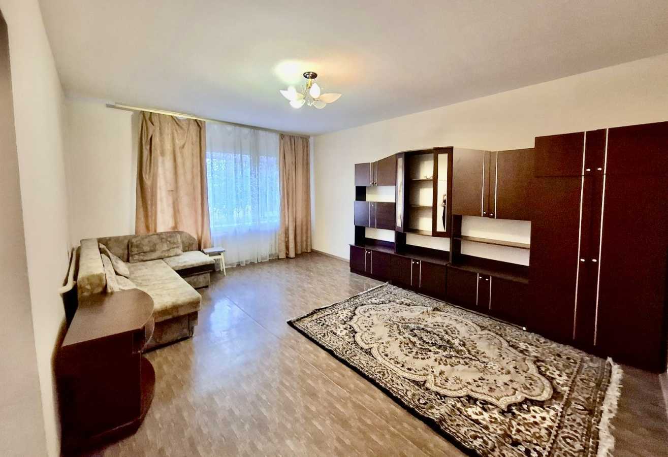 Оренда 2-кімнатної квартири 60 м², Переяславська вул., 11