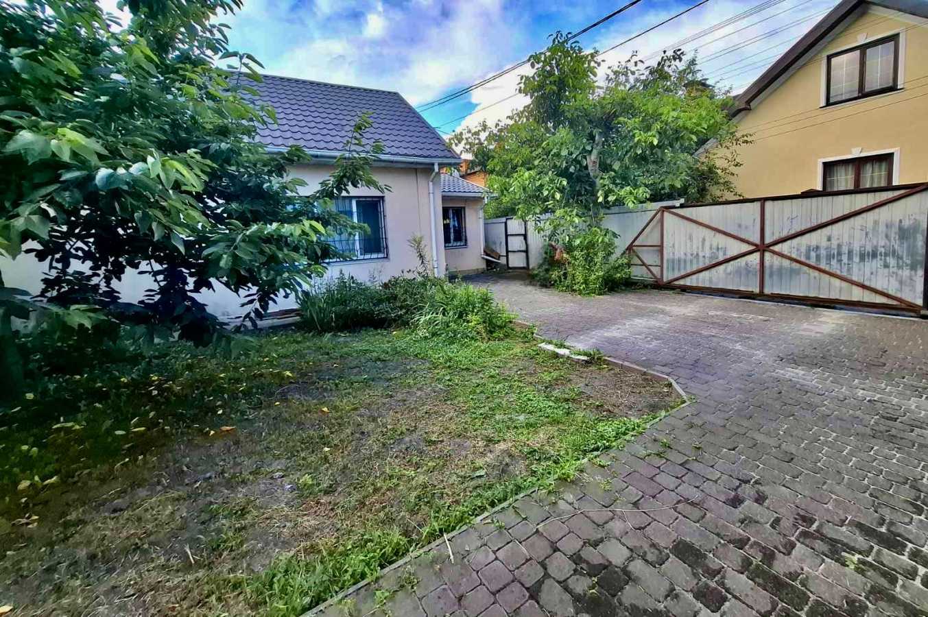 Оренда 2-кімнатної квартири 60 м², Переяславська вул., 11