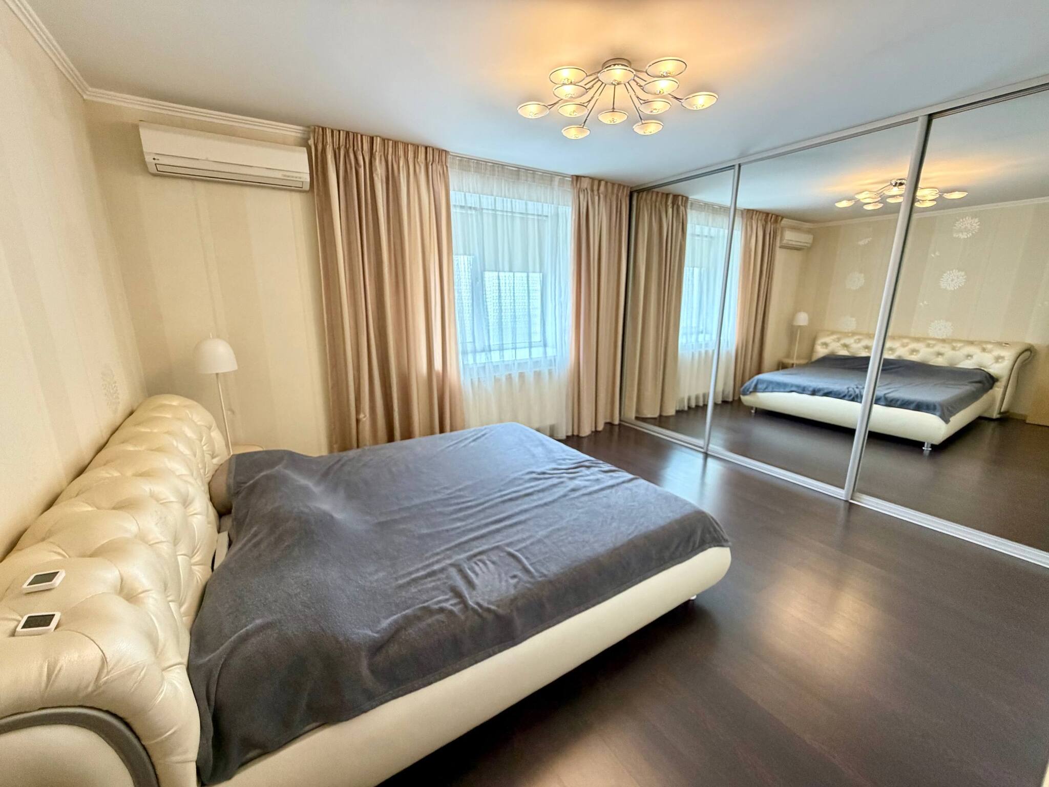 Аренда 3-комнатной квартиры 85 м², Космическая ул.