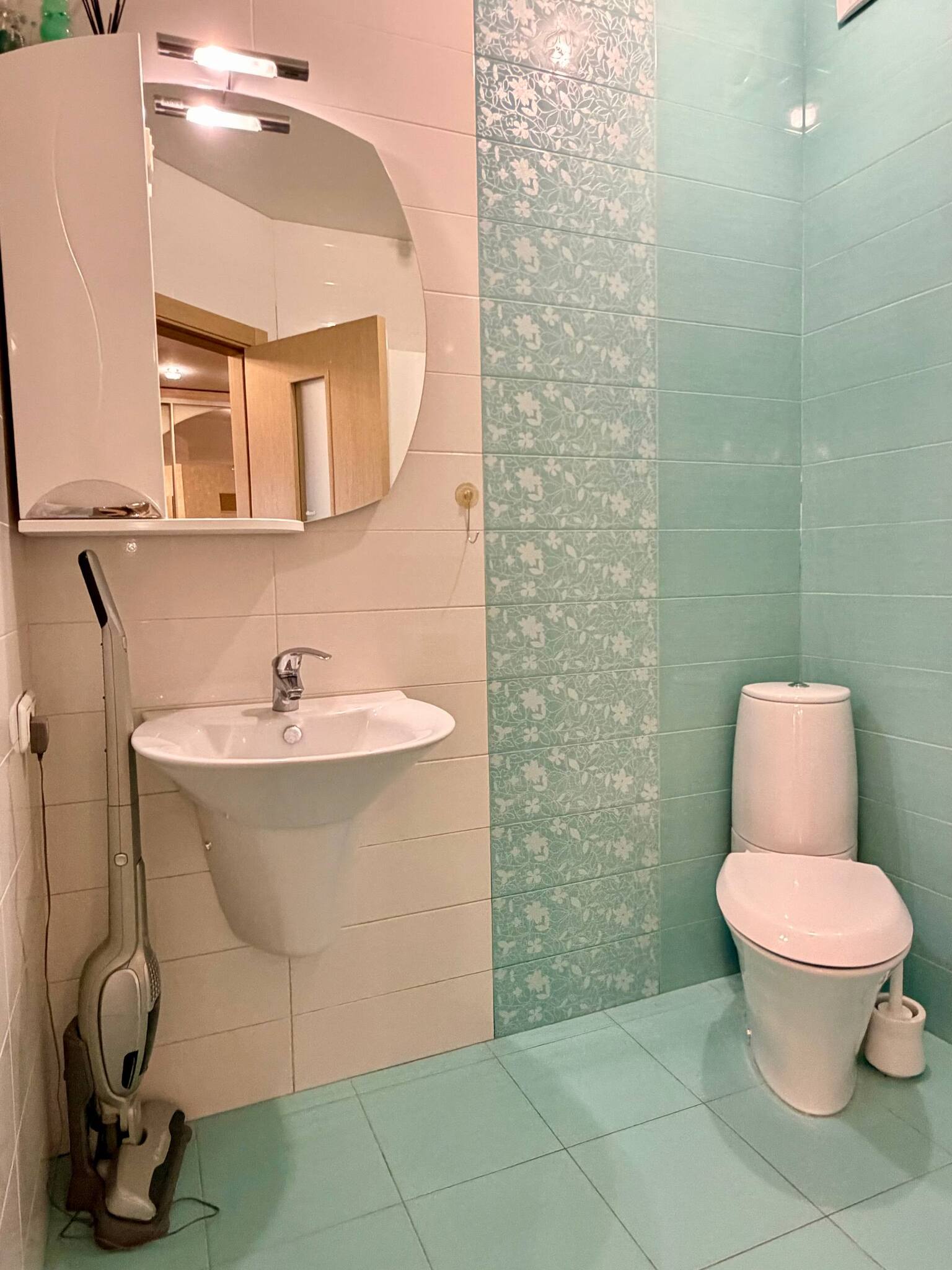 Аренда 3-комнатной квартиры 85 м², Космическая ул.