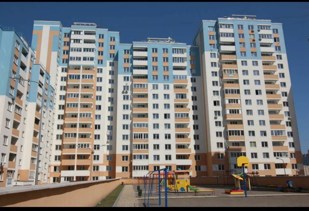 Оренда 3-кімнатної квартири 82 м², Сергія Данченка вул., 28