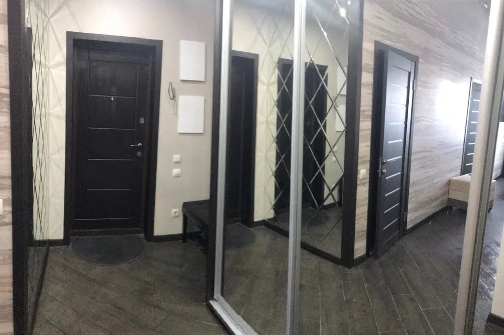 Оренда 3-кімнатної квартири 82 м², Сергія Данченка вул., 28