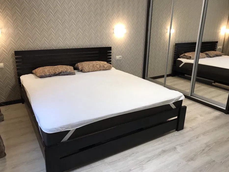Оренда 3-кімнатної квартири 82 м², Сергія Данченка вул., 28