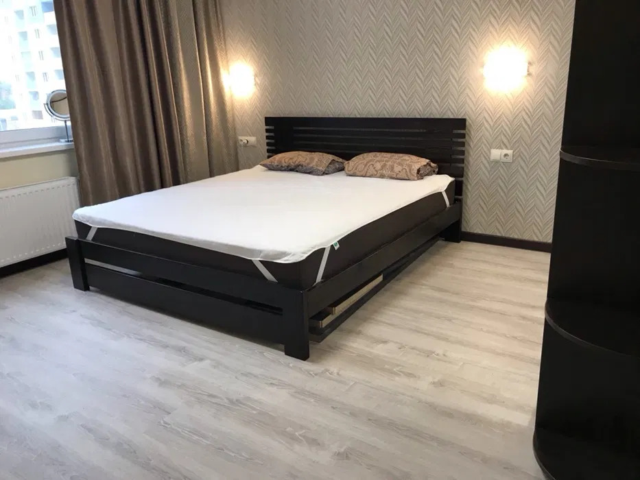 Оренда 3-кімнатної квартири 82 м², Сергія Данченка вул., 28