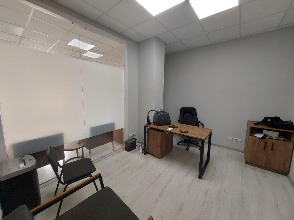 Аренда офиса 92 м², Глубочицкая ул., 40У