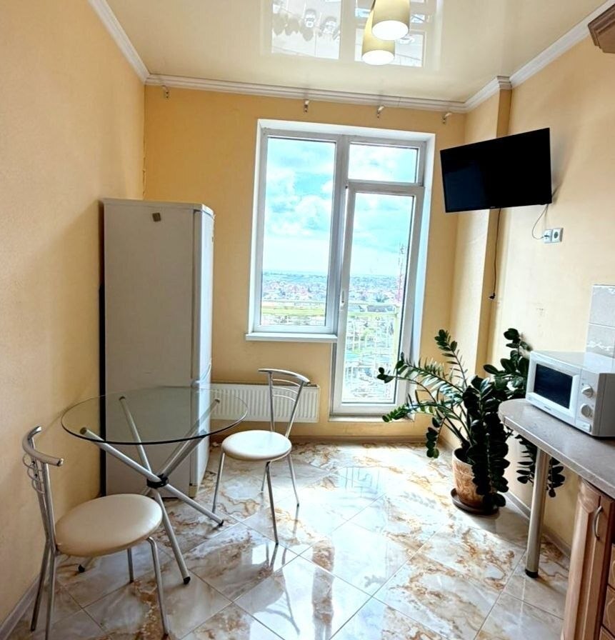 Оренда 1-кімнатної квартири 45 м², Архітекторська вул.