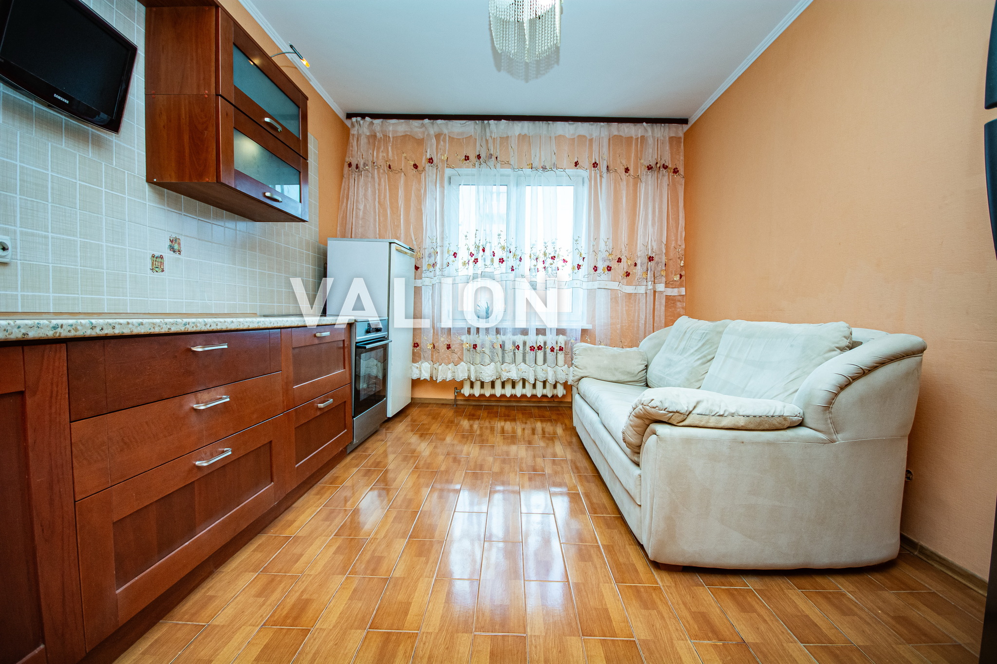 Продажа 3-комнатной квартиры 90.6 м², Милославская ул., 4