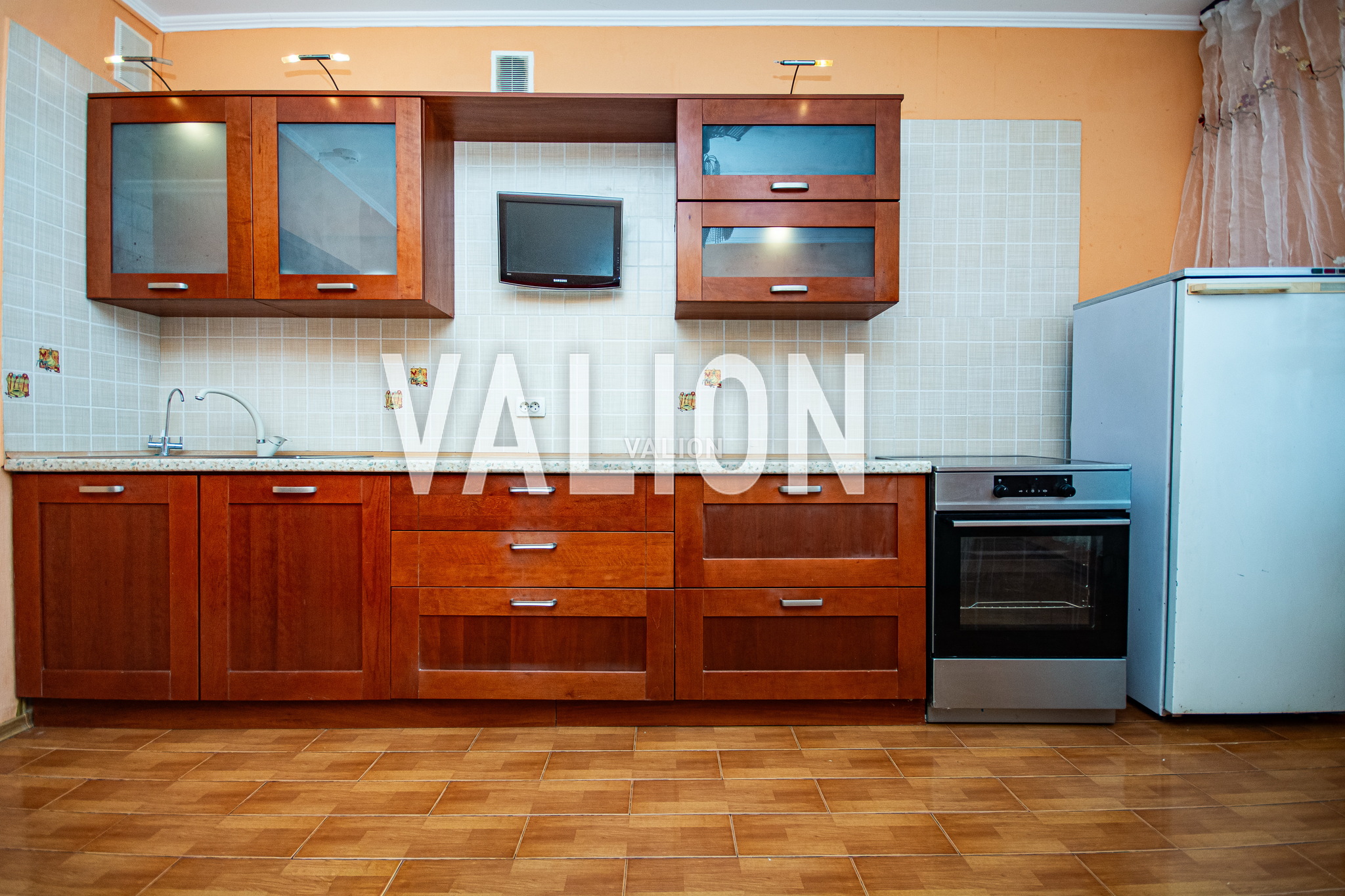 Продажа 3-комнатной квартиры 90.6 м², Милославская ул., 4