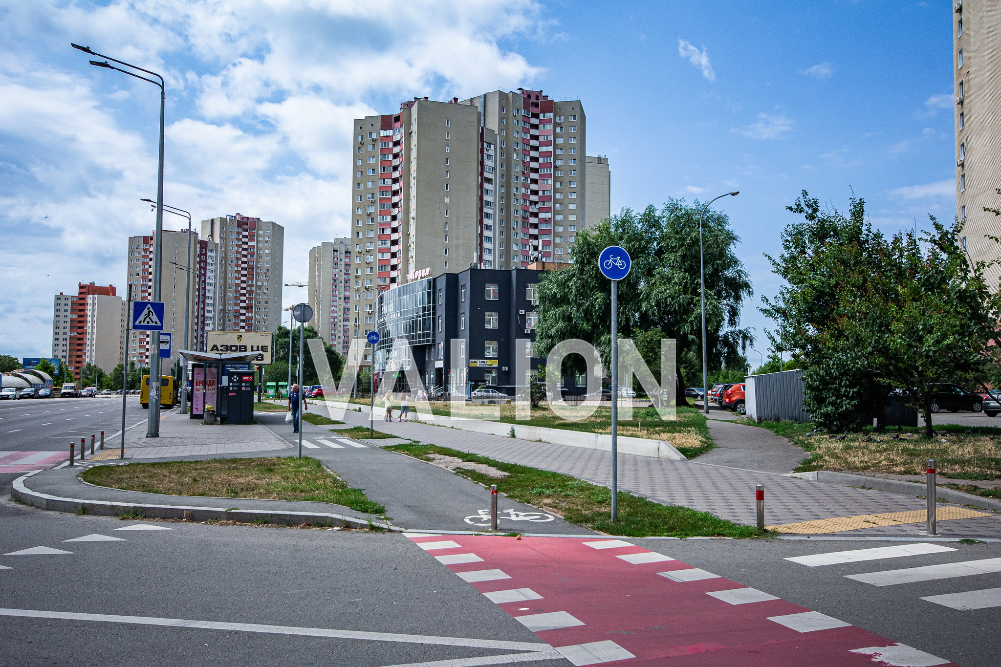Продажа 3-комнатной квартиры 90.6 м², Милославская ул., 4