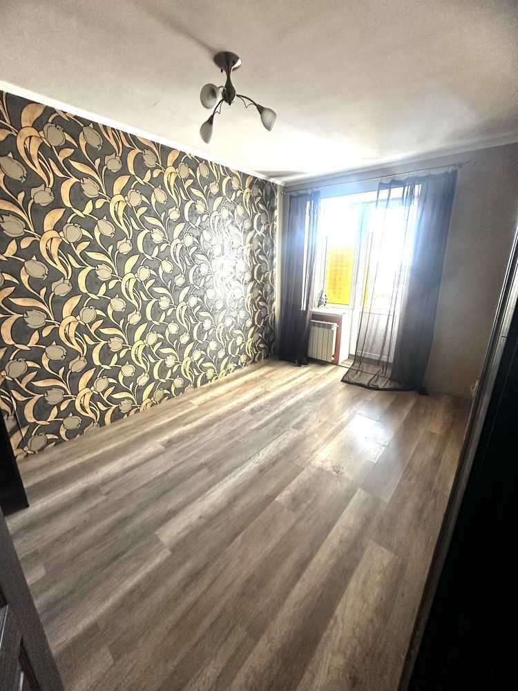 Продаж 2-кімнатної квартири 54 м², Головатого вул.