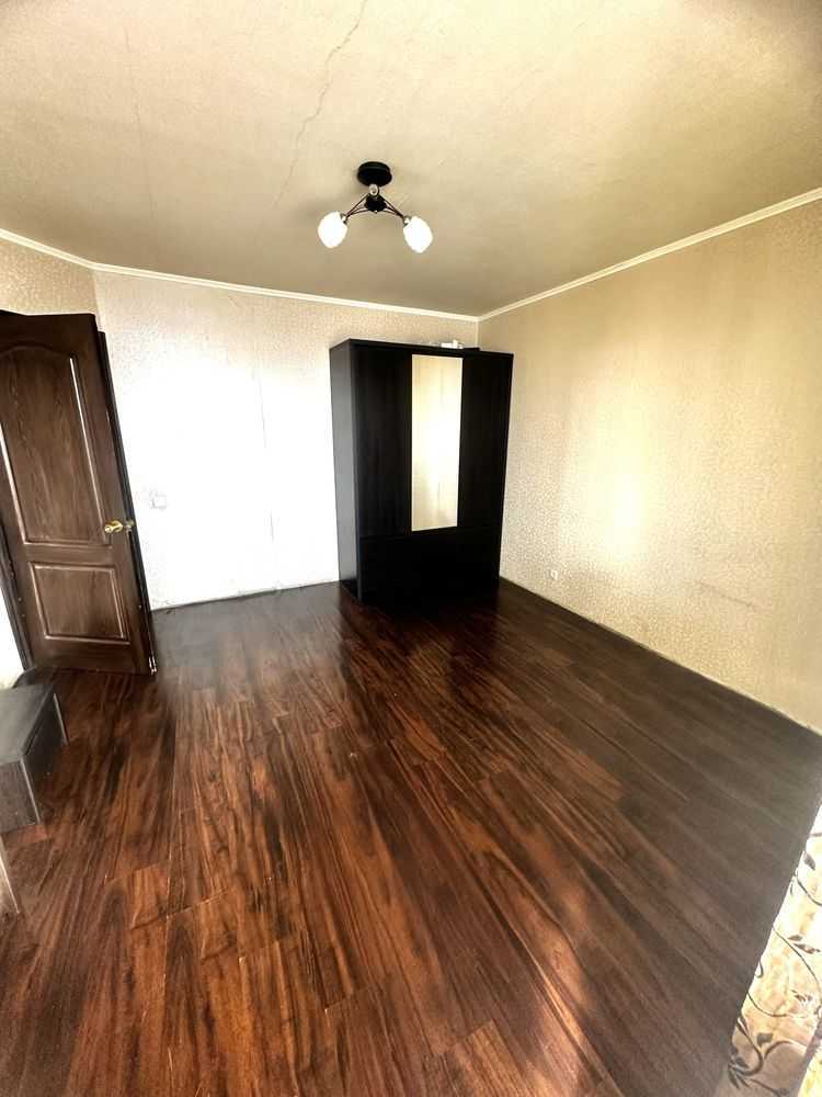Продаж 2-кімнатної квартири 54 м², Головатого вул.