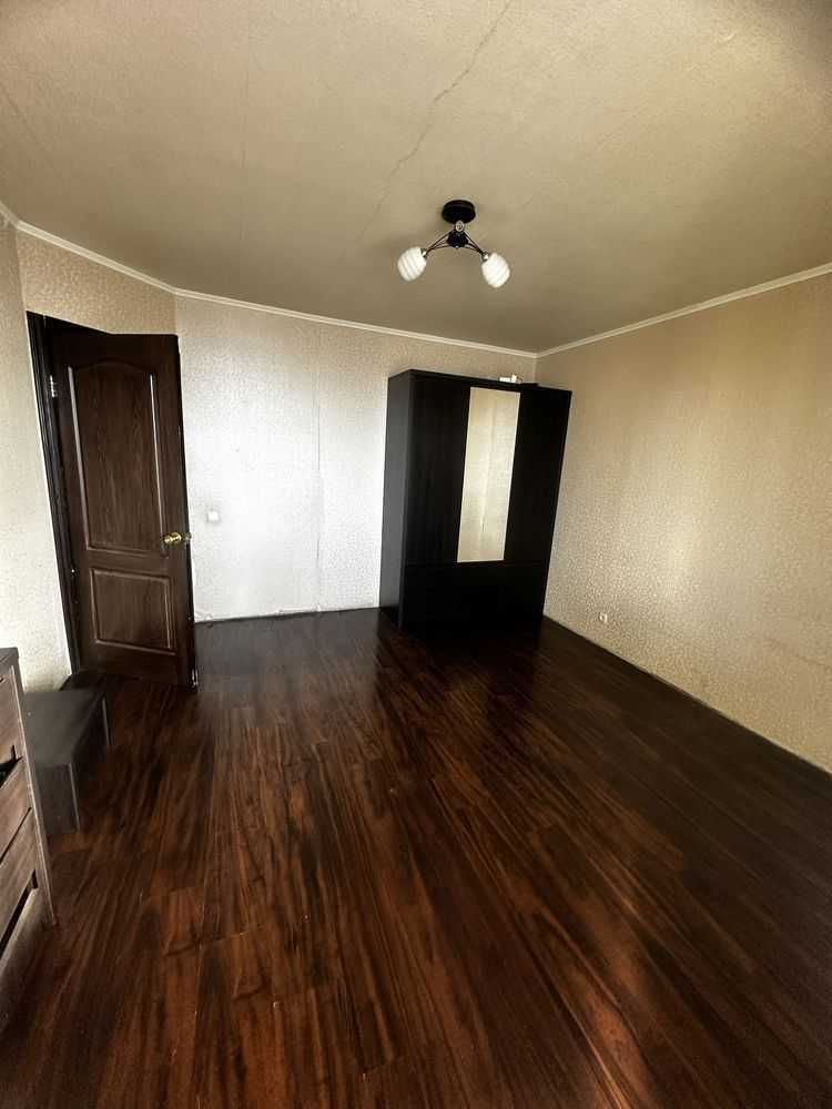 Продаж 2-кімнатної квартири 54 м², Головатого вул.