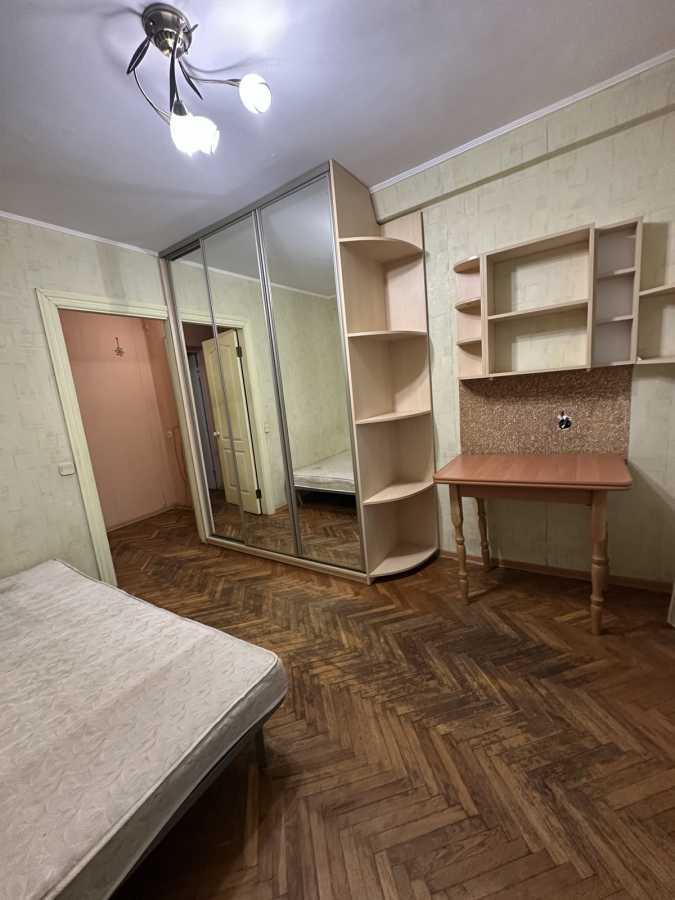 Аренда 2-комнатной квартиры 44 м², Соломенская ул., 38