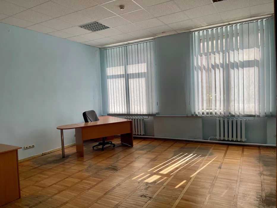 Продажа офиса 1074 м², Евгения Коновальца ул., 31