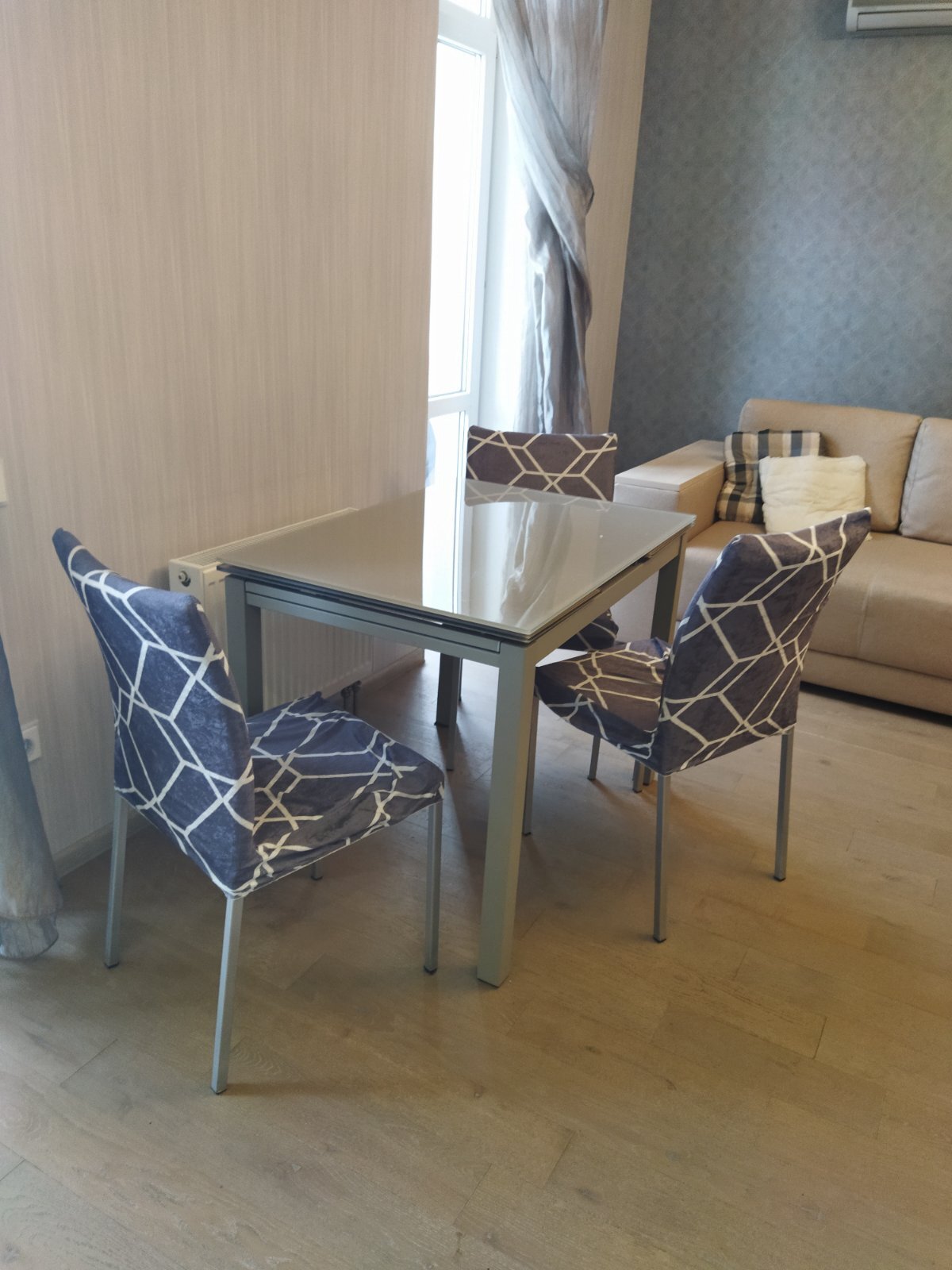 Оренда 2-кімнатної квартири 58 м², Олевська вул.