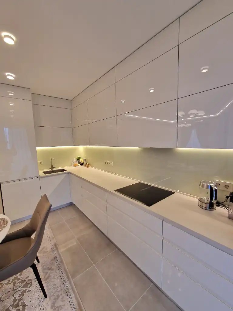 Продажа 3-комнатной квартиры 116 м², Европейская ул.