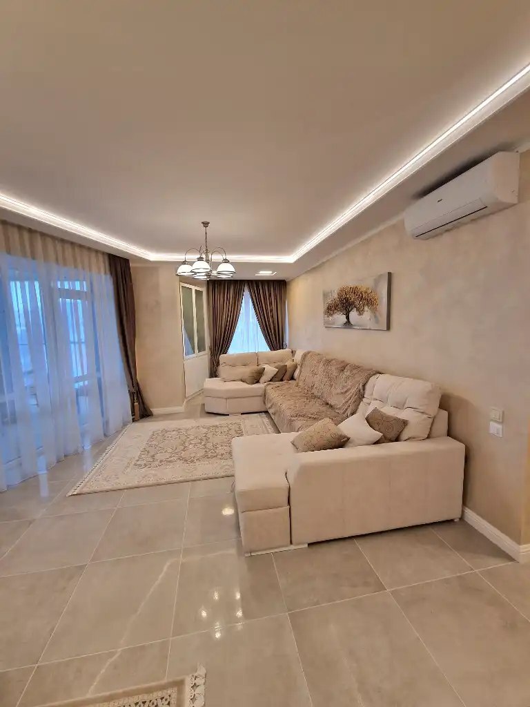 Продажа 3-комнатной квартиры 116 м², Европейская ул.