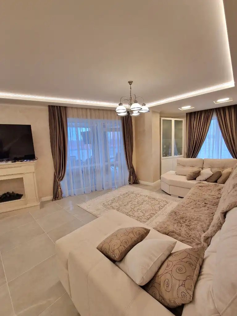 Продажа 3-комнатной квартиры 116 м², Европейская ул.