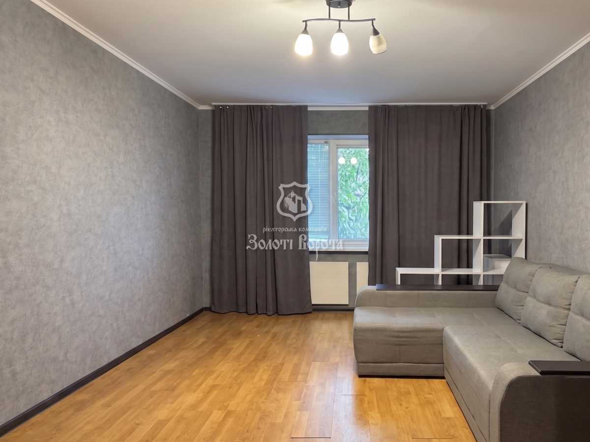 Продажа 1-комнатной квартиры 38.6 м², Вітчизняна, 5а
