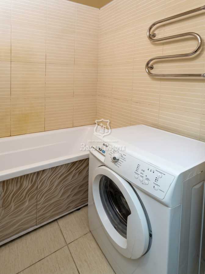 Продажа 1-комнатной квартиры 38.6 м², Вітчизняна, 5а
