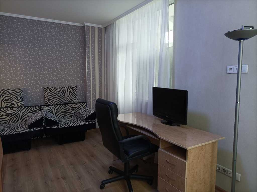 Аренда 3-комнатной квартиры 96 м², Николая Бажана просп., 8б