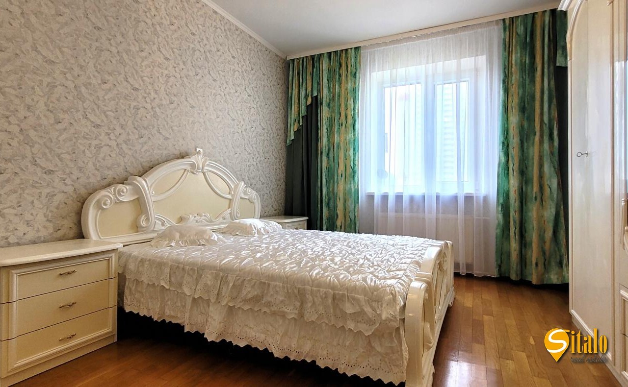 Оренда 4-кімнатної квартири 102 м², Бориса Гмирі вул., 13