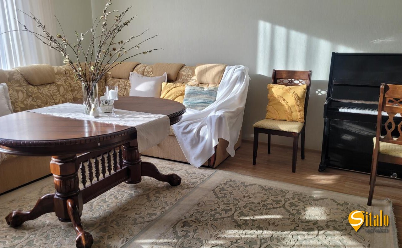 Продаж 4-кімнатної квартири 138 м², Олени Пчілки вул., 2