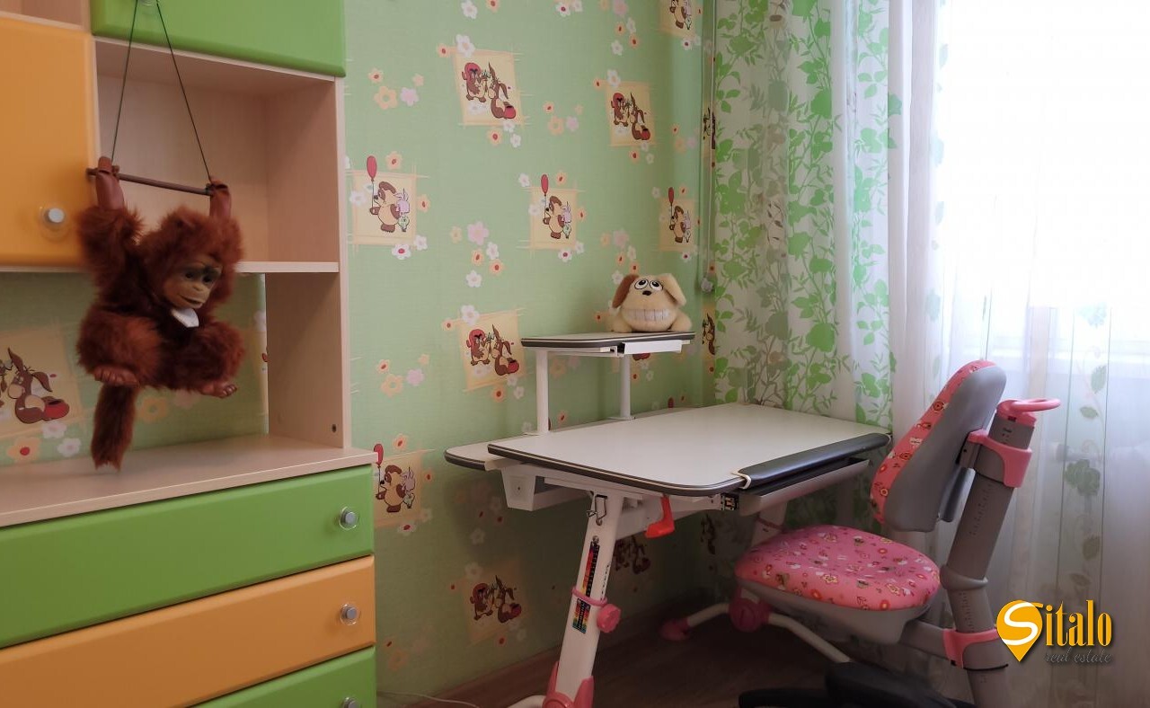 Продаж 4-кімнатної квартири 138 м², Олени Пчілки вул., 2