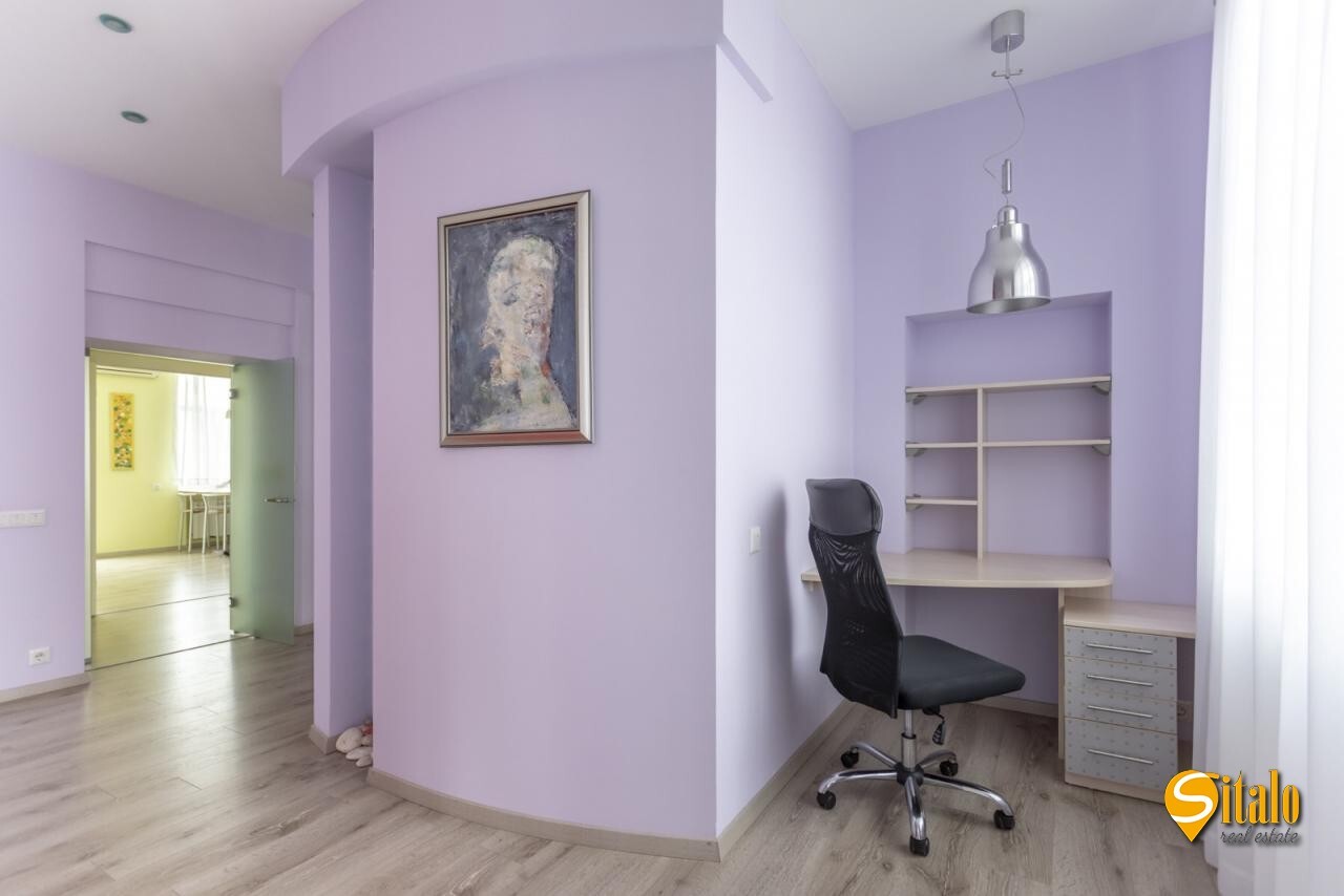 Оренда 3-кімнатної квартири 110 м², Лютеранська вул., 21