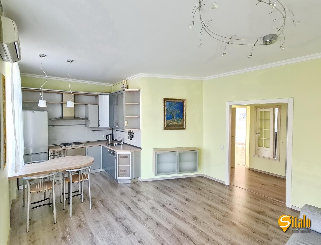 Оренда 3-кімнатної квартири 110 м², Лютеранська вул., 21