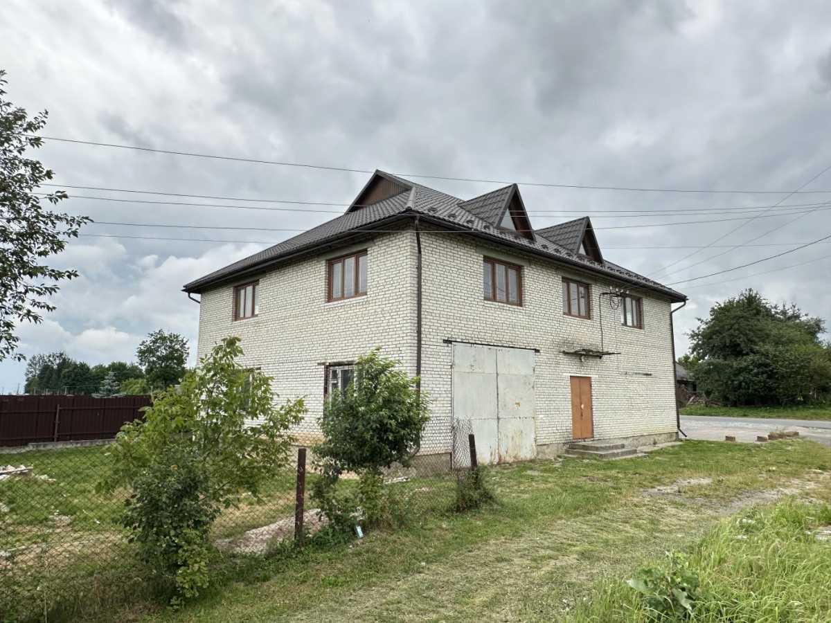 Продаж будинку 333 м², Стуса