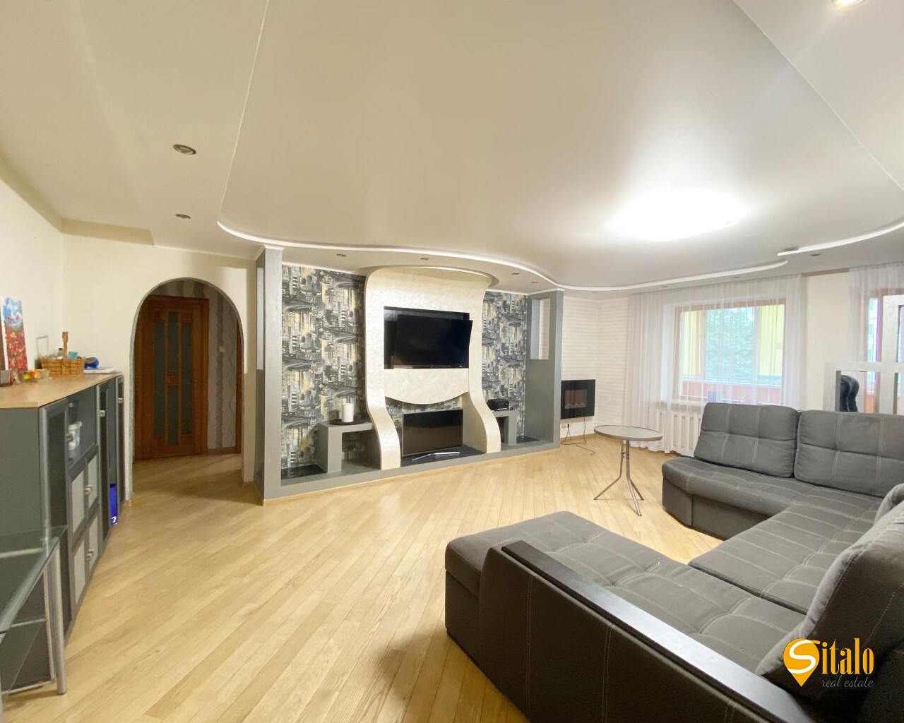 Продаж 3-кімнатної квартири 92 м², Якуба Коласа вул., 2