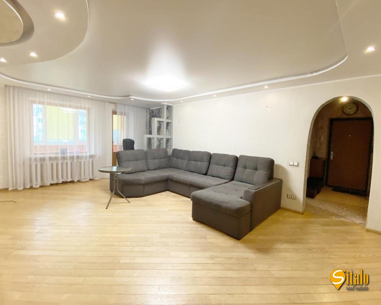 Продаж 3-кімнатної квартири 92 м², Якуба Коласа вул., 2