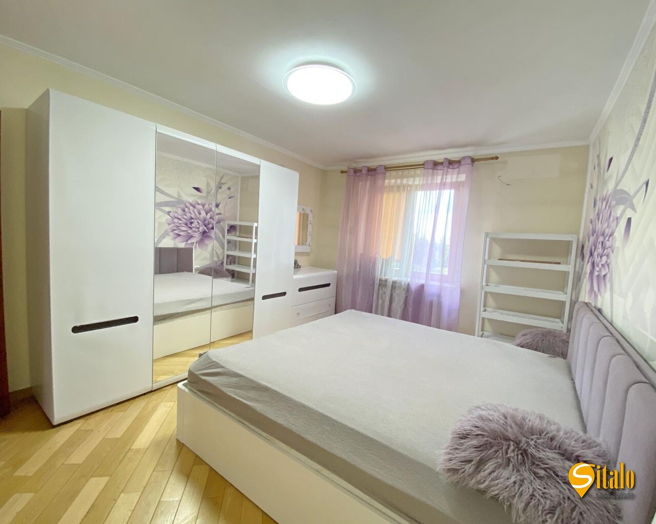 Продаж 3-кімнатної квартири 92 м², Якуба Коласа вул., 2