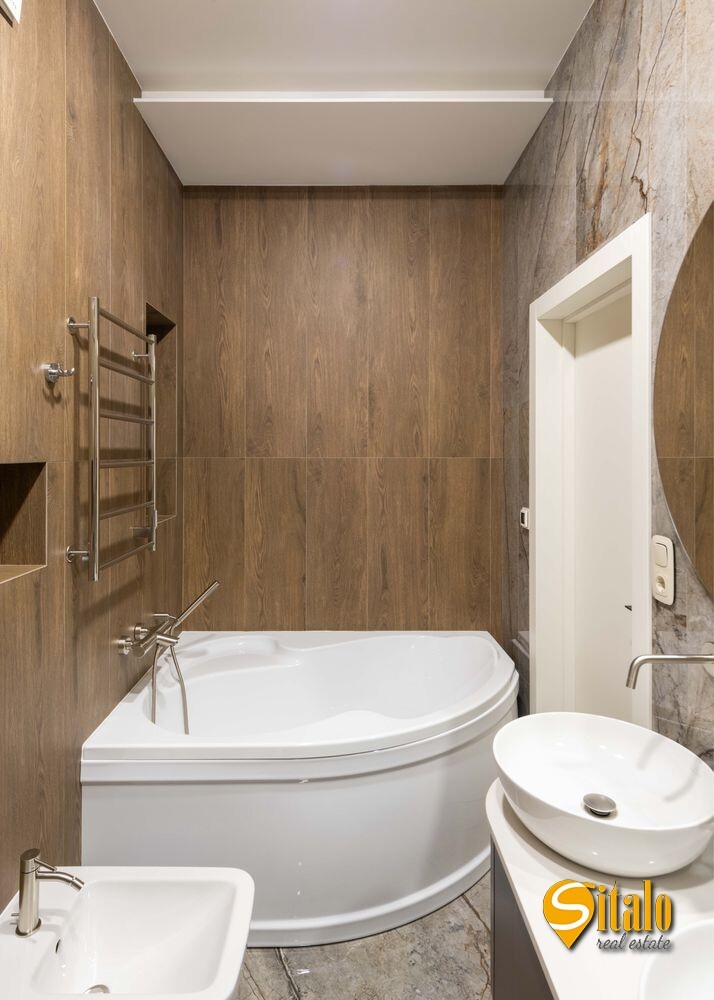 Оренда 4-кімнатної квартири 210 м², Болсуновська вул., 2