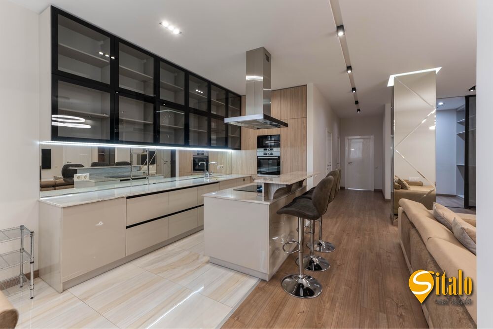 Аренда 4-комнатной квартиры 160 м², Михаила Драгомирова ул., 14