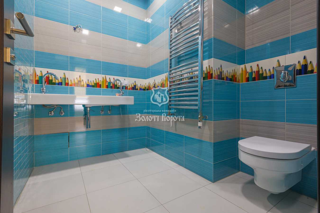 Продаж 4-кімнатної квартири 190.6 м², Миколи Ушакова вул., 1В