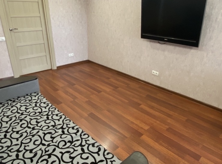 Аренда 3-комнатной квартиры 70 м², Рабочая ул., 73