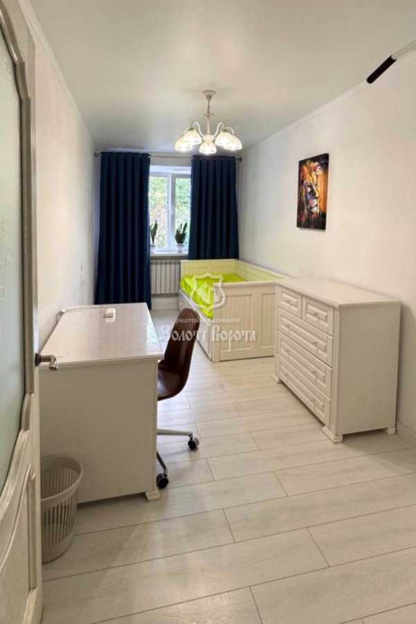 Продаж 2-кімнатної квартири 52.2 м², Глібова, 12