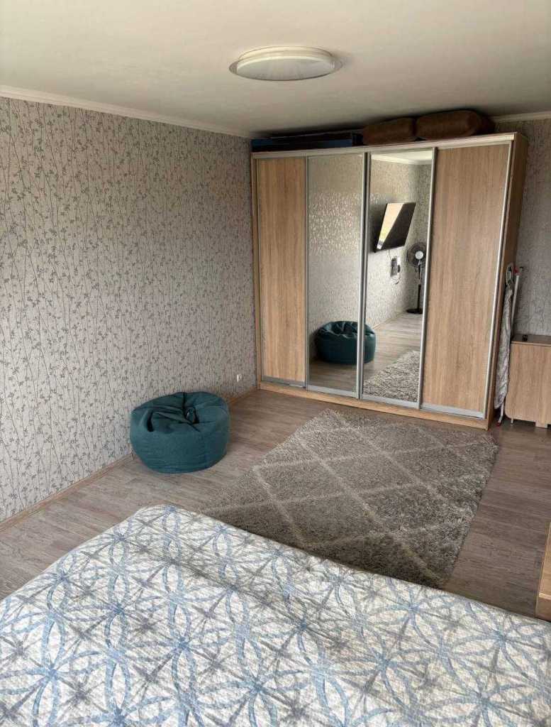 Продаж 2-кімнатної квартири 47.7 м², Ивана Кожедуба вул.