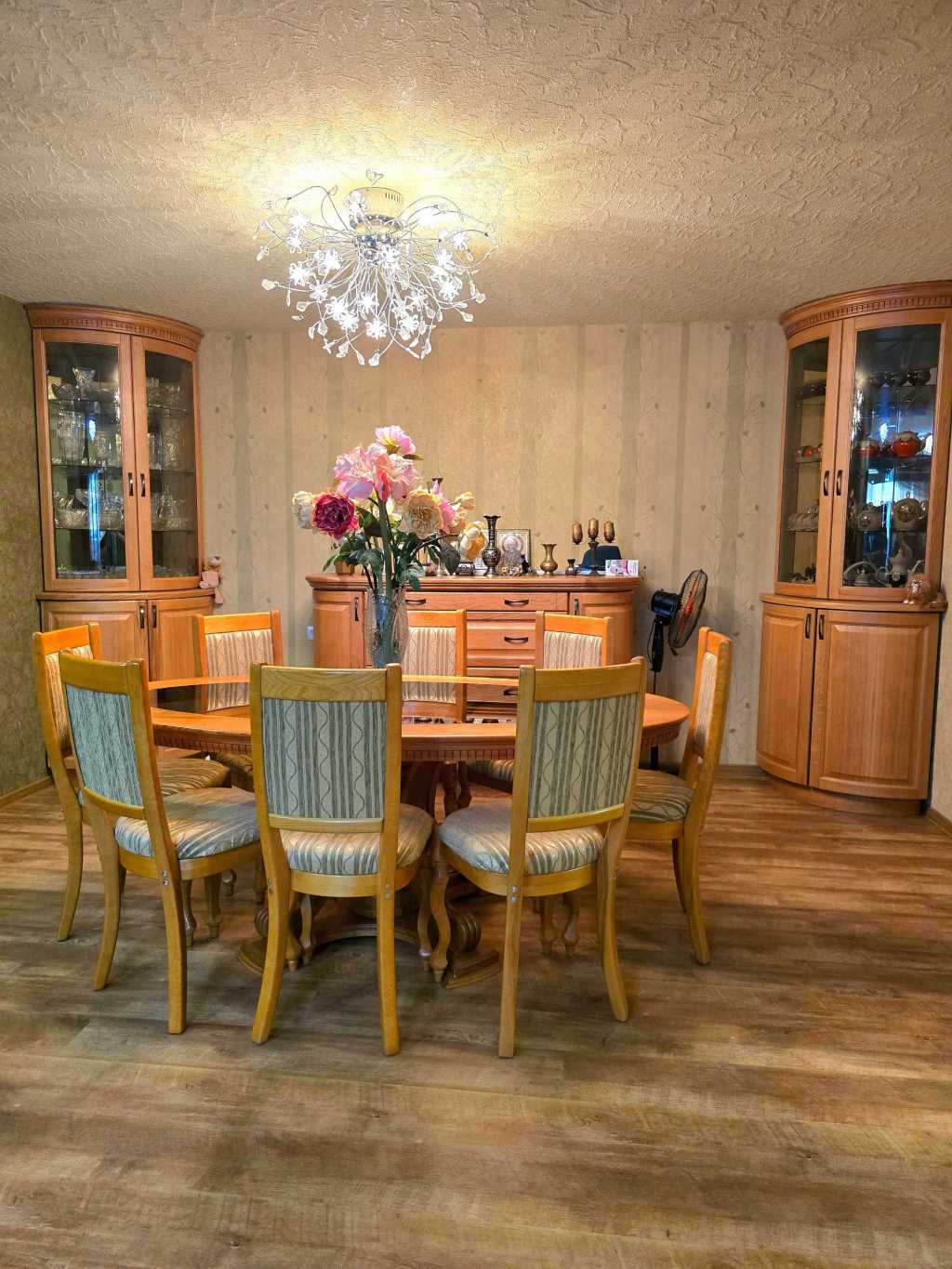 Продаж 2-кімнатної квартири 67 м², Академічний пров., 3