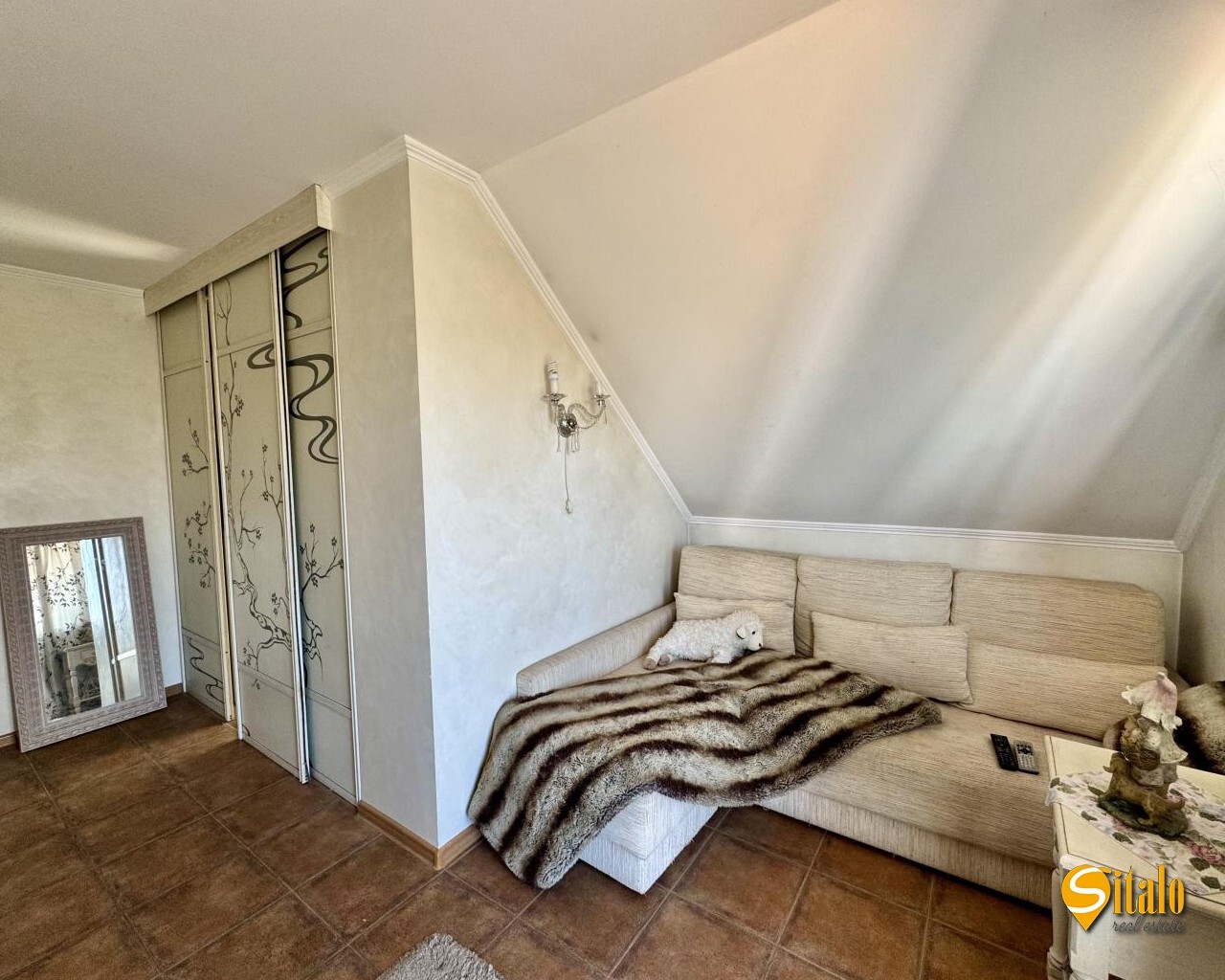 Продажа дома 130 м², 1-я Озерная ул.