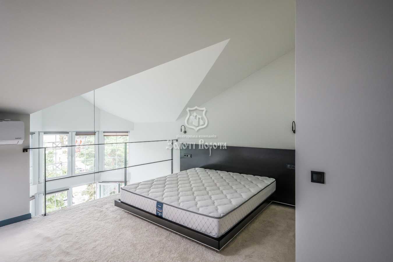 Продаж 2-кімнатної квартири 77.85 м², Придорожня вул., 3