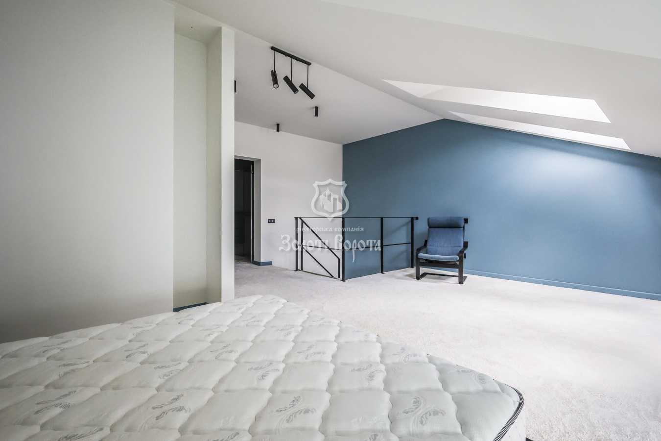 Продаж 2-кімнатної квартири 77.85 м², Придорожня вул., 3