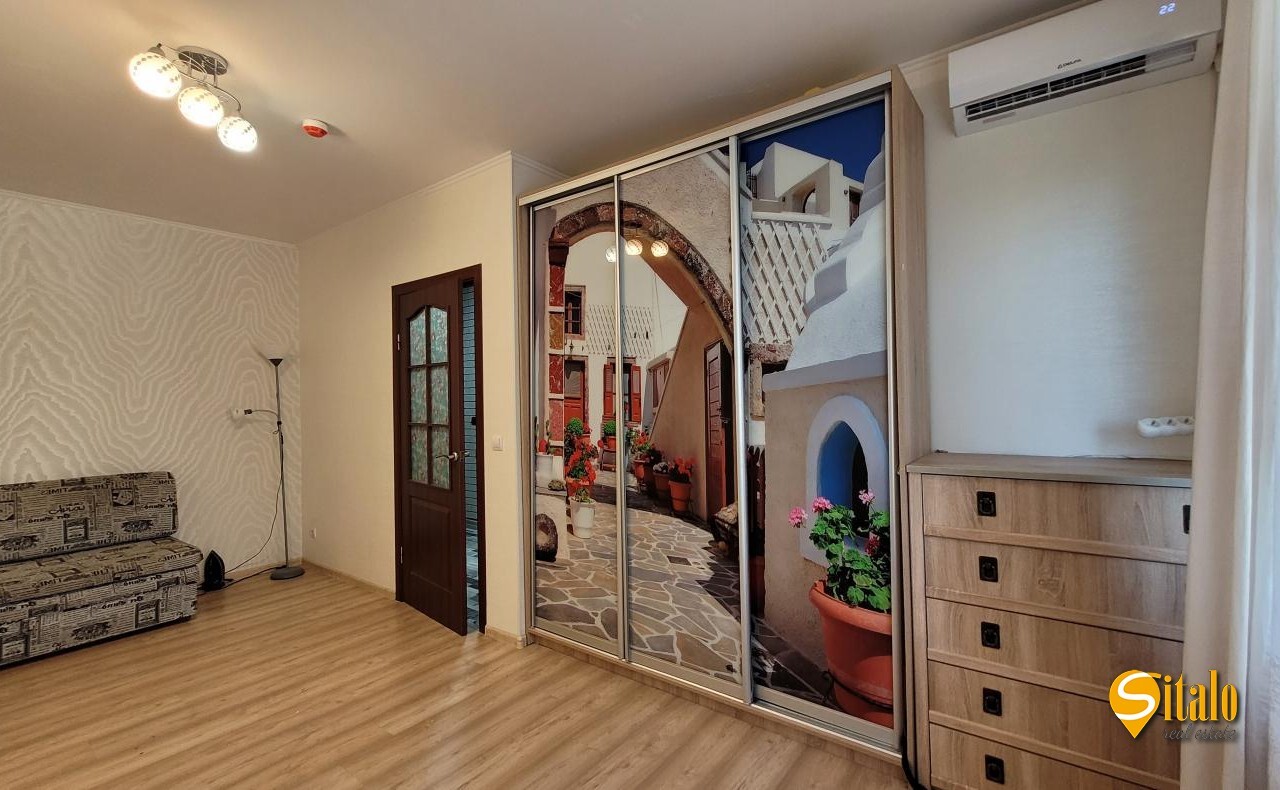 Продаж 1-кімнатної квартири 37 м², Софии Русовой вул.