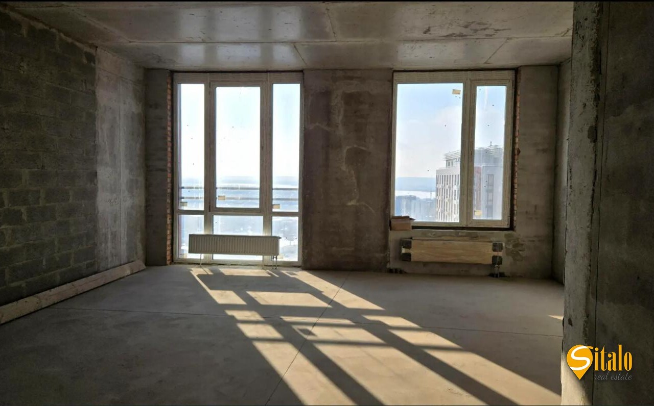 Продаж 4-кімнатної квартири 115 м², Дніпровська наб., 18а
