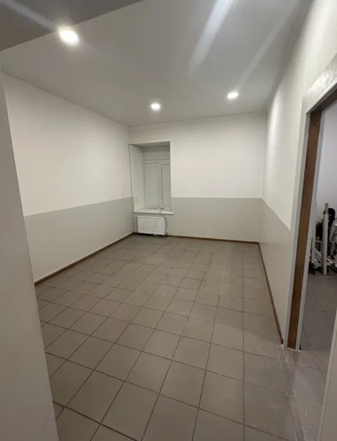Аренда офиса 60 м², Старобазарный сквер ул.