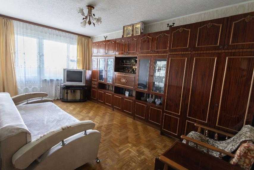 Продажа 3-комнатной квартиры 76 м², Квитневый пер., 12