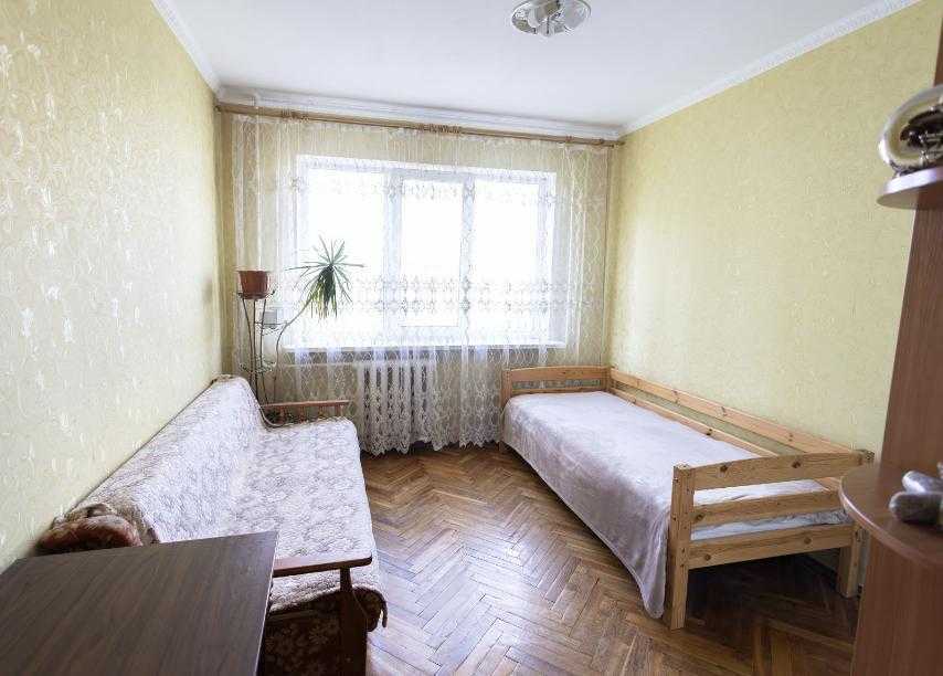 Продажа 3-комнатной квартиры 76 м², Квитневый пер., 12