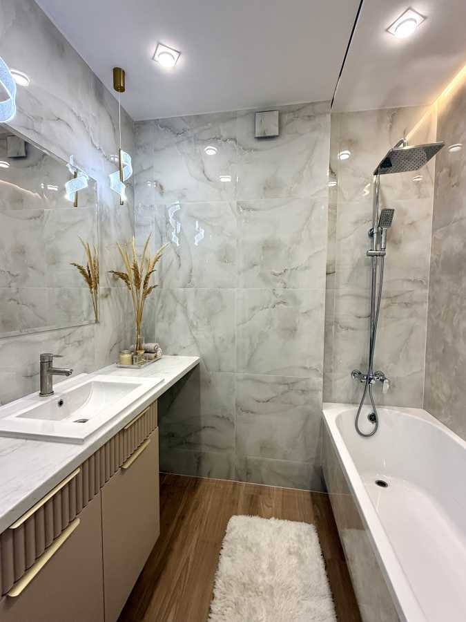 Продажа 2-комнатной квартиры 64 м², Чорновола ул., 17